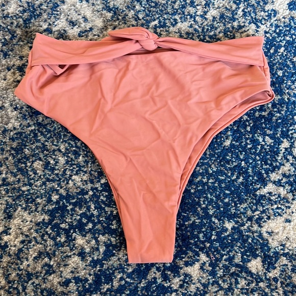 superdown Katrina Bottom in Rose Medium - Picture 4 of 9